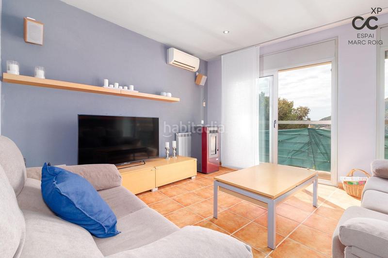 Foto 8717d977-da93-449c-873d-39c2d95a7fea. Ático dúplex con encanto vistas panorámicas, historia y rentabilidad asegurada en Portbou Foto 8717d977-da93-449c-873d-39c2d95a7fea. Ático dúplex con encanto vistas panorámicas, historia y rentabilidad asegurada en Portbou