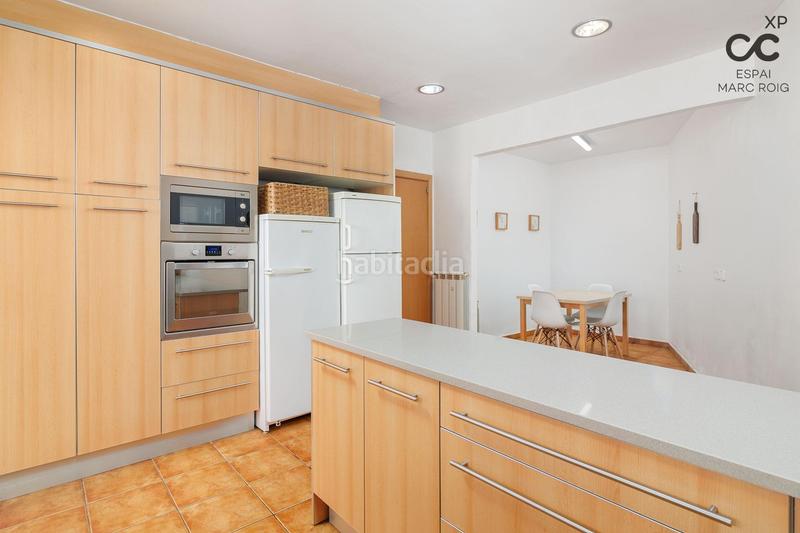 Foto 9f5741a0-9062-4f22-ae73-9f3ea0019c5a. Ático dúplex con encanto vistas panorámicas, historia y rentabilidad asegurada en Portbou Foto 9f5741a0-9062-4f22-ae73-9f3ea0019c5a. Ático dúplex con encanto vistas panorámicas, historia y rentabilidad asegurada en Portbou