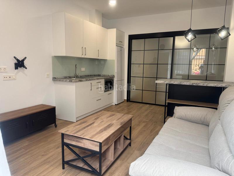 Foto e8f31742-712d-4f8e-8821-42dc4ff874a1. Alquiler apartamento  en alquiler en Los Almendros - El Limonero - El Tomillar Málaga Foto e8f31742-712d-4f8e-8821-42dc4ff874a1. Alquiler apartamento  en alquiler en Los Almendros - El Limonero - El Tomillar Málaga