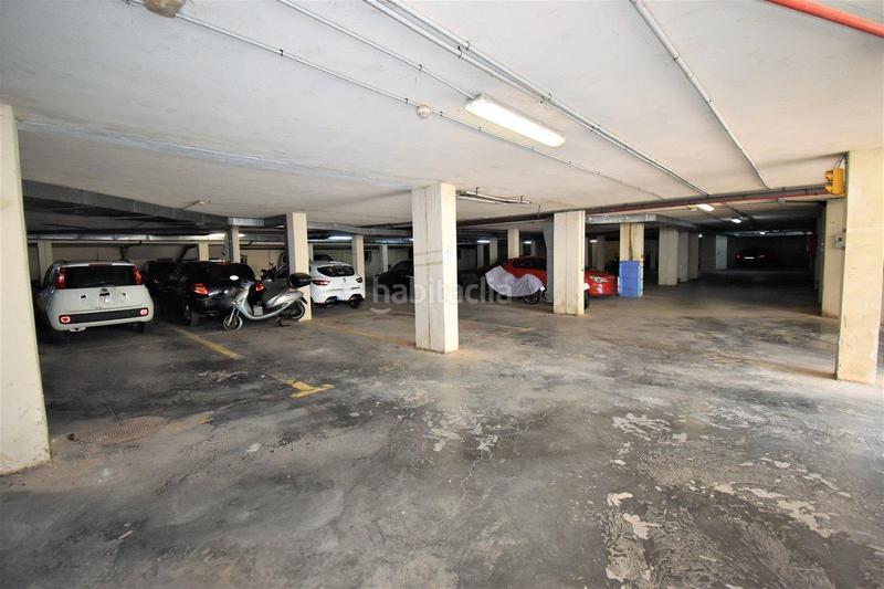 Foto 98756c89-16ce-4e23-9c74-9ba3972586c1. Parking voiture dans des migjorn sn dans Felanitx poble Felanitx Foto 98756c89-16ce-4e23-9c74-9ba3972586c1. Parking voiture dans des migjorn sn dans Felanitx poble Felanitx