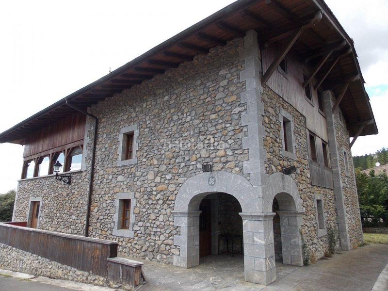 Foto a18b121f-13df-4b05-b6f1-8dd010aaa9de. Edificio en artaun 14 edificio en venta en Dima Foto a18b121f-13df-4b05-b6f1-8dd010aaa9de. Edificio en artaun 14 edificio en venta en Dima