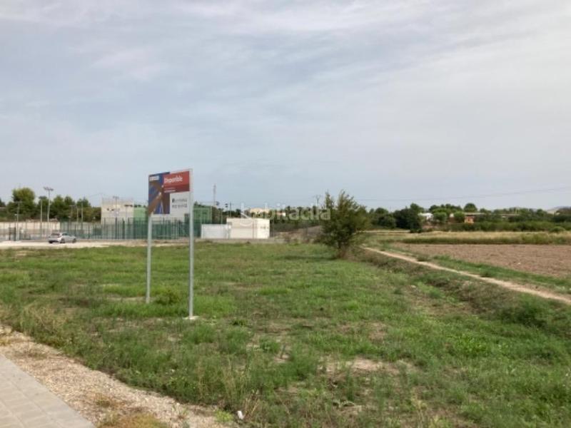 Foto 4f7fdab4-f2bb-4af8-8673-70045c98d8b4. Terreny residencial a Parque de la Bombilla Llíria Foto 4f7fdab4-f2bb-4af8-8673-70045c98d8b4. Terreny residencial a Parque de la Bombilla Llíria