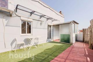 Penthouse in Carrer joan salvat i papasseit . Penthouse in Carrer joan salvat i papasseit .