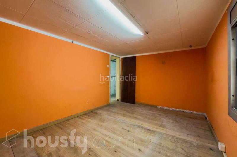Foto 15da6805-6074-4214-9af2-8b846c6e82f8. Local comercial a carrer sant antoni maria claret . a Barcelona Foto 15da6805-6074-4214-9af2-8b846c6e82f8. Local comercial a carrer sant antoni maria claret . a Barcelona