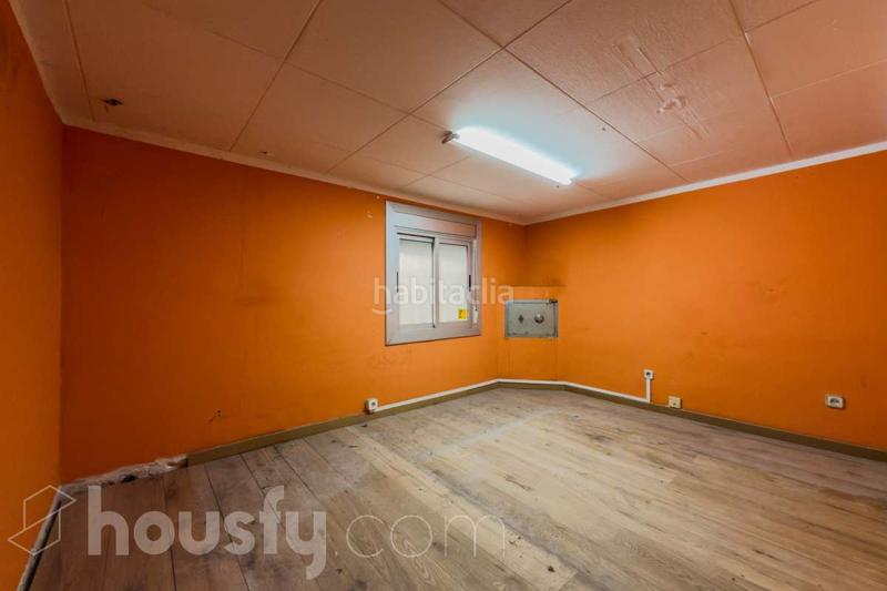Foto c253720f-b630-4b20-8c4c-cbe6e967416e. Local comercial a carrer sant antoni maria claret . a Barcelona Foto c253720f-b630-4b20-8c4c-cbe6e967416e. Local comercial a carrer sant antoni maria claret . a Barcelona