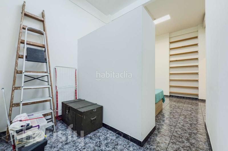 Foto 582908fc-7eb8-4ccb-bce9-7adf0281b57a. Planta baja en carrer violant d'hongria . en Sants-Badal Barcelona Foto 582908fc-7eb8-4ccb-bce9-7adf0281b57a. Planta baja en carrer violant d'hongria . en Sants-Badal Barcelona