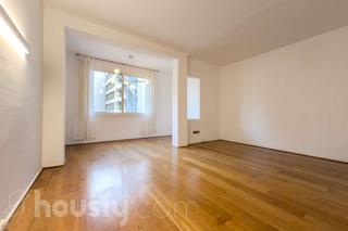 Appartement à Cl. bailen . Appartement à Cl. bailen .