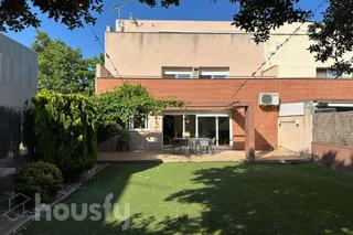 Rent House in Carrer de ponent . Rent House in Carrer de ponent .