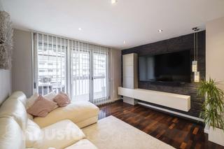 Flat in Carrer antoni puigvert . Flat in Carrer antoni puigvert .