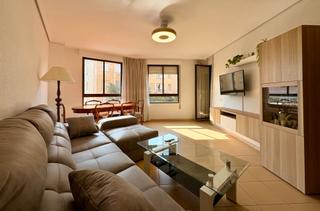 Location Appartement  Avinguda d'almassora. Alquiler en avenida almazora – piso amplio y luminoso por 875 €/ Location Appartement  Avinguda d'almassora. Alquiler en avenida almazora – piso amplio y luminoso por 875 €/