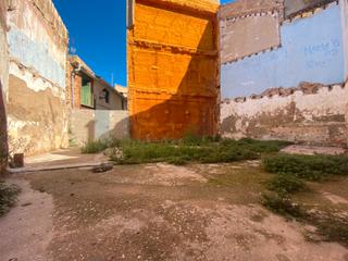 Finca rústica  Plaça de l'església. Terreno urbano edificable en excelente ubicación Finca rústica  Plaça de l'església. Terreno urbano edificable en excelente ubicación