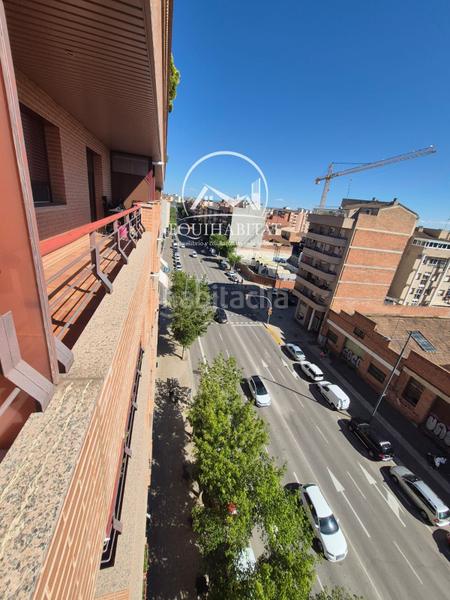 Foto ad7bc237-d15b-47f6-93ac-76a98e116aa6. Dúplex a Pardinyes Lleida Foto ad7bc237-d15b-47f6-93ac-76a98e116aa6. Dúplex a Pardinyes Lleida