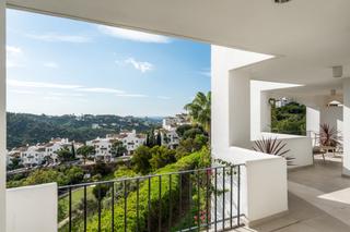 Apartament a Herrojo el 7. Apartamento elegante con vistas panorámicas la quinta, benahaví Apartament a Herrojo el 7. Apartamento elegante con vistas panorámicas la quinta, benahaví
