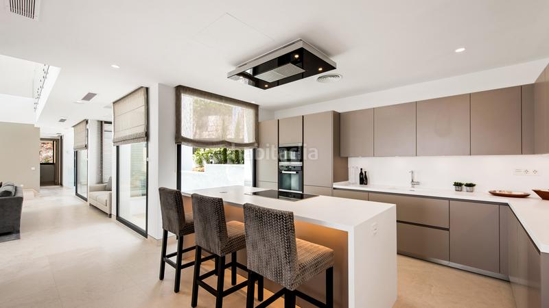 Foto 280bc21e-450d-4c6f-9764-ca8d2b42893f. Casa amb aparcament piscina a La Alquería Benahavís Foto 280bc21e-450d-4c6f-9764-ca8d2b42893f. Casa amb aparcament piscina a La Alquería Benahavís