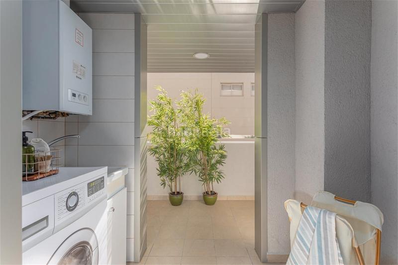 Foto 55c157a4-9567-4a75-990c-363fccda25fc. Penthouse 164m<sup>2</sup> with heating pool in Barri dels Escriptors Salt Foto 55c157a4-9567-4a75-990c-363fccda25fc. Penthouse 164m<sup>2</sup> with heating pool in Barri dels Escriptors Salt