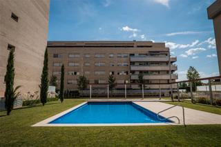 Planta baixa Carrer del pla de salt. Planta baixa amb jardí privat Planta baixa Carrer del pla de salt. Planta baixa amb jardí privat