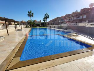 Semi detached house Calle canarias. Exclusiva propiedad con piscina comunitaria y vistas espectacula Semi detached house Calle canarias. Exclusiva propiedad con piscina comunitaria y vistas espectacula