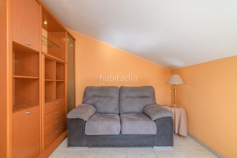 Foto b2a3c1f9-0441-4fc9-b1fe-d19d3c0ca802. Dúplex amb calefacció aparcament a Escodines Manresa Foto b2a3c1f9-0441-4fc9-b1fe-d19d3c0ca802. Dúplex amb calefacció aparcament a Escodines Manresa