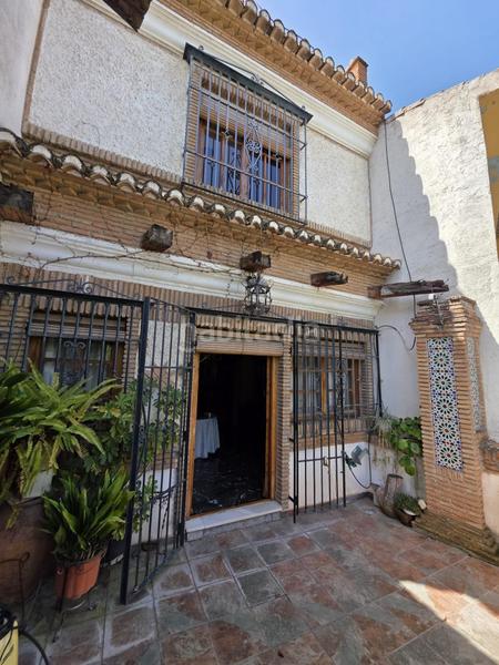 Foto 14939efa-b4d0-4bc3-a961-b31cf0cdc9e2. Casa a calle guarnon 62 a Bola de Oro Granada Foto 14939efa-b4d0-4bc3-a961-b31cf0cdc9e2. Casa a calle guarnon 62 a Bola de Oro Granada
