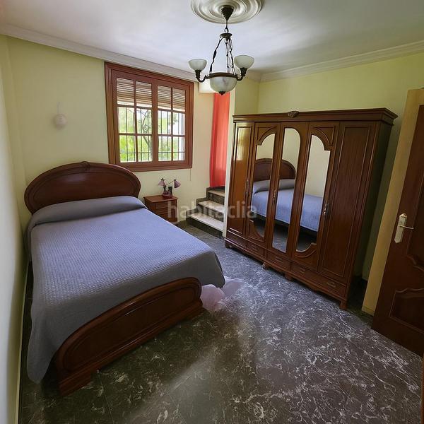 Foto a7e924e9-f14d-45d9-83ff-9fe085a2fc15. Casa a calle guarnon 62 a Bola de Oro Granada Foto a7e924e9-f14d-45d9-83ff-9fe085a2fc15. Casa a calle guarnon 62 a Bola de Oro Granada