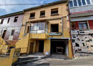 Maison jumelée Lugar el lago. Edificio de dos viviendas con garaje en venta Maison jumelée Lugar el lago. Edificio de dos viviendas con garaje en venta