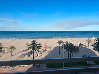 Lloguer Apartament a Passeig marítim de neptú 100. Apartamento en primera linea, playa de gandia Lloguer Apartament a Passeig marítim de neptú 100. Apartamento en primera linea, playa de gandia