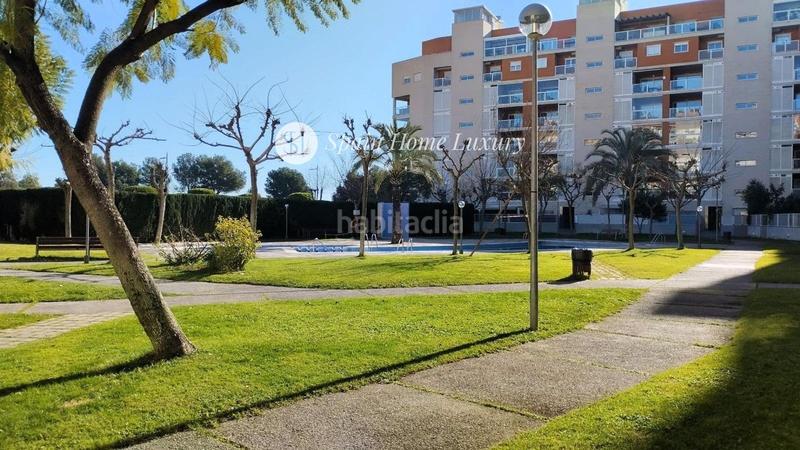 Foto 3c1db48c-e8c5-4c2e-a737-fc1731c70c5b. Location duplex avec parking piscine dans Valterna Paterna Foto 3c1db48c-e8c5-4c2e-a737-fc1731c70c5b. Location duplex avec parking piscine dans Valterna Paterna