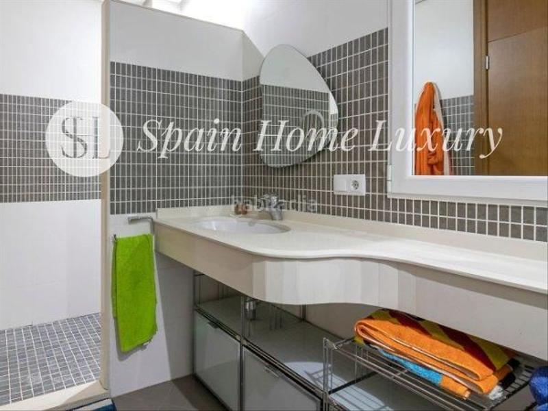 Foto 5e9668a9-6c1b-4a54-b317-61725f727290. Xalet amb piscina a Cheste Foto 5e9668a9-6c1b-4a54-b317-61725f727290. Xalet amb piscina a Cheste