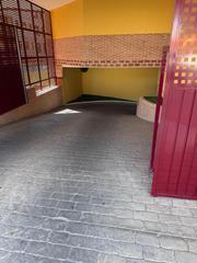 Aparcament cotxe a Magán. Plaza de garaje magántoledo en zona residencial. Aparcament cotxe a Magán. Plaza de garaje magántoledo en zona residencial.