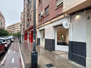 Transfer Business premise in Carrer de mariano ribera 27. Traspaso de centro de estética en funcionamiento Transfer Business premise in Carrer de mariano ribera 27. Traspaso de centro de estética en funcionamiento