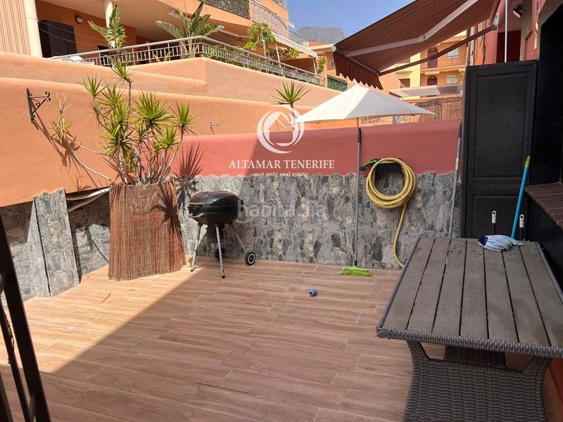 Foto aff7c3e0-1485-4cc4-865e-fddbed7dcba0. Casa adossada amb piscina a Casco Urbano Adeje Foto aff7c3e0-1485-4cc4-865e-fddbed7dcba0. Casa adossada amb piscina a Casco Urbano Adeje