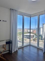 Lloguer Pis  Avenida corts valencianes. Alquiler de un piso de tres habitaciones con terraza en ikon, en Lloguer Pis  Avenida corts valencianes. Alquiler de un piso de tres habitaciones con terraza en ikon, en
