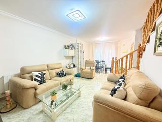 Dúplex a Los Ángeles - Apolonia. Amplio duplex para entrar a vivir. Dúplex a Los Ángeles - Apolonia. Amplio duplex para entrar a vivir.