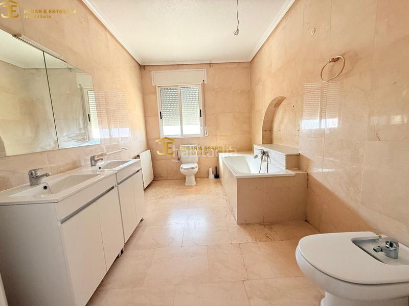 Foto d28eb9e5-67ab-4c44-a786-db62314fdef8. Chalet maravilloso chalet a 3km del centro. Tercia. en Lorca Foto d28eb9e5-67ab-4c44-a786-db62314fdef8. Chalet maravilloso chalet a 3km del centro. Tercia. en Lorca