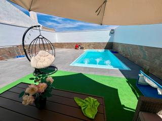 Chalet Calle nicolas salmeron. Chalet independiente con piscina privada nuevo a estrenar Chalet Calle nicolas salmeron. Chalet independiente con piscina privada nuevo a estrenar