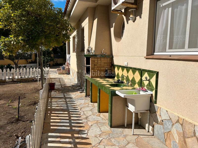 Foto 1135e5b0-20f8-493e-b42e-0bd588c30267. Chalet con parcheggio piscina in Coma-ruga platja Coma-ruga Foto 1135e5b0-20f8-493e-b42e-0bd588c30267. Chalet con parcheggio piscina in Coma-ruga platja Coma-ruga