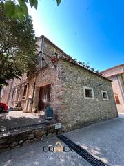 Casale Plaça del verger 1. Casa històrica en venda a osor, del segle xvi amb llicència turí Casale Plaça del verger 1. Casa històrica en venda a osor, del segle xvi amb llicència turí