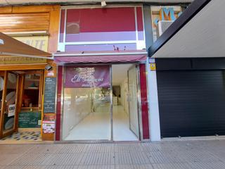 Local Comercial a Caputxins. Amplio local comercial en zona de alto tráfico en alzira Local Comercial a Caputxins. Amplio local comercial en zona de alto tráfico en alzira