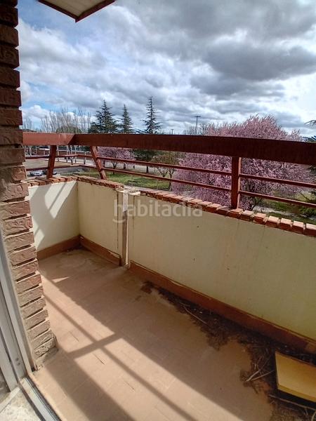 Foto 64f449f3-a164-425b-bc12-e653e9245a86. Pis amb calefacció aparcament a Venta de Baños Foto 64f449f3-a164-425b-bc12-e653e9245a86. Pis amb calefacció aparcament a Venta de Baños