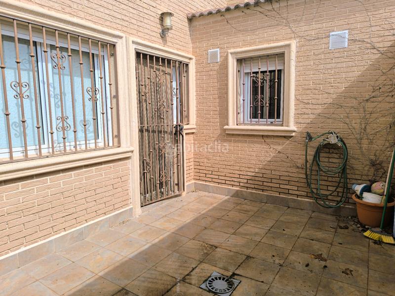 Foto d7de3646-3e3a-4f2c-9567-bd8dac75b668. Casa adossada amb xemeneia calefacció a Roda (La) Foto d7de3646-3e3a-4f2c-9567-bd8dac75b668. Casa adossada amb xemeneia calefacció a Roda (La)