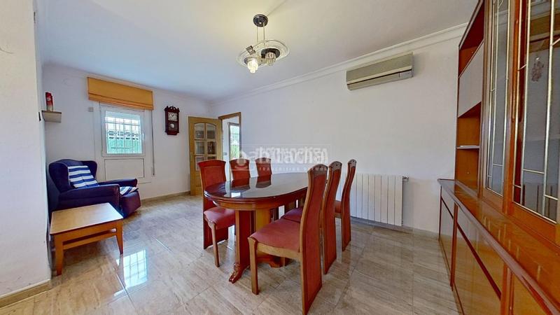 Foto 42a0f06b-914a-4646-b956-bd2d089c6a3b. Casa con riscaldamento in Ca n´Esteper-Can Gorgs-Can Gorgs II Barberà del Vallès Foto 42a0f06b-914a-4646-b956-bd2d089c6a3b. Casa con riscaldamento in Ca n´Esteper-Can Gorgs-Can Gorgs II Barberà del Vallès