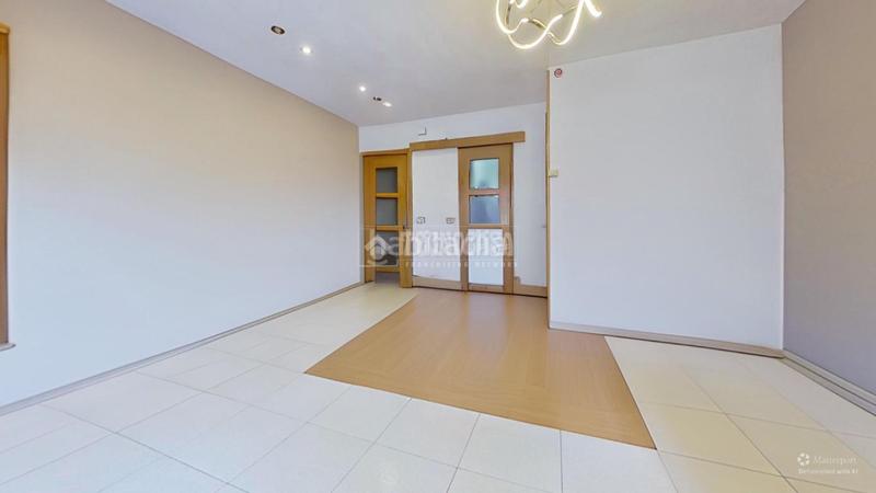 Foto 300c3bf0-8a99-45cb-aef2-e07114144a4d. Àtic amb calefacció a Centre-Eixample-Can Llobet Barberà del Vallès Foto 300c3bf0-8a99-45cb-aef2-e07114144a4d. Àtic amb calefacció a Centre-Eixample-Can Llobet Barberà del Vallès