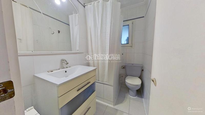 Foto b5aad931-463e-4e6e-a0eb-4e14a161f30f. Àtic amb calefacció a Centre-Eixample-Can Llobet Barberà del Vallès Foto b5aad931-463e-4e6e-a0eb-4e14a161f30f. Àtic amb calefacció a Centre-Eixample-Can Llobet Barberà del Vallès