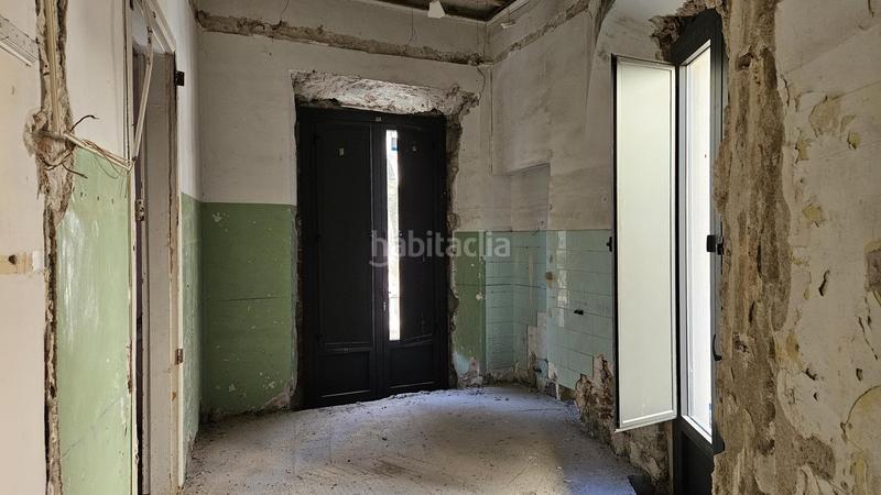 Foto b66ec558-ce21-461b-9d95-bedb26303ec5. Edifici a Centre Figueres Foto b66ec558-ce21-461b-9d95-bedb26303ec5. Edifici a Centre Figueres
