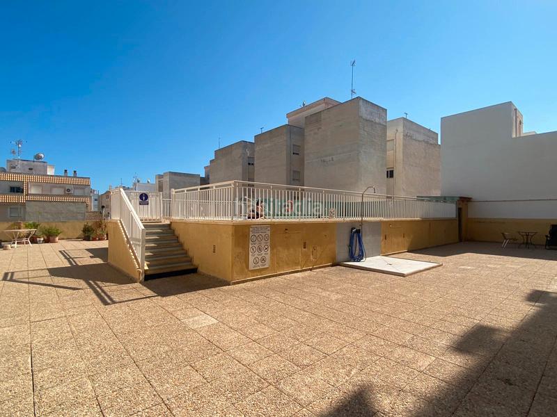 Foto 657c01a8-ca6e-49c5-ad85-082d546fb919. Apartament a calle la calera 75 a Antonio Machado Torrevieja Foto 657c01a8-ca6e-49c5-ad85-082d546fb919. Apartament a calle la calera 75 a Antonio Machado Torrevieja