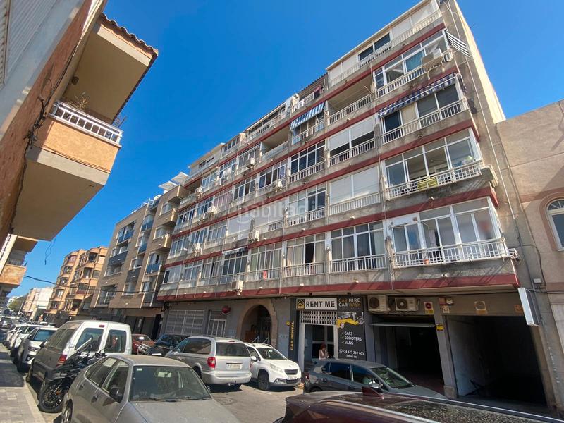 Foto f324dce4-3364-417c-8035-9c91b6f8862d. Apartament a calle la calera 75 a Antonio Machado Torrevieja Foto f324dce4-3364-417c-8035-9c91b6f8862d. Apartament a calle la calera 75 a Antonio Machado Torrevieja