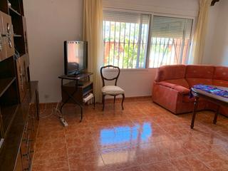 Xalet  Avenida del océano. Magnífico chalet con vistas al mar, amplia terraza y parking pri Xalet  Avenida del océano. Magnífico chalet con vistas al mar, amplia terraza y parking pri