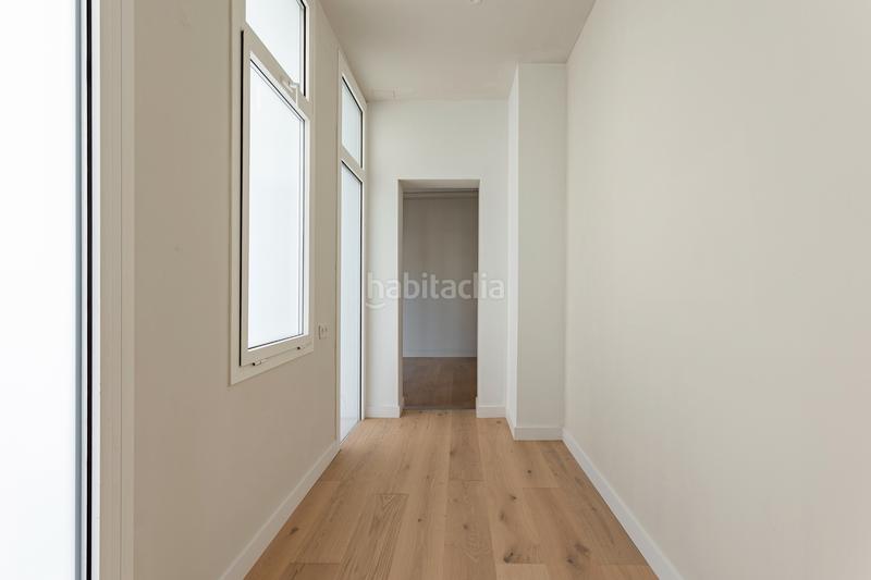 Foto b7d404a5-7f20-420f-980a-cc358914f63c. Piso ¡espectacular piso completamente reformado y con terraza privada en la calle portaferrissa! en Barcelona Foto b7d404a5-7f20-420f-980a-cc358914f63c. Piso ¡espectacular piso completamente reformado y con terraza privada en la calle portaferrissa! en Barcelona