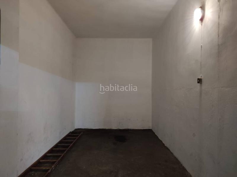 Foto 62e6cfe9-7648-4670-b10e-7e24c9a3bceb. Aparcament cotxe a Centre Salt Foto 62e6cfe9-7648-4670-b10e-7e24c9a3bceb. Aparcament cotxe a Centre Salt