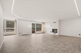 Alquiler Ático Carrer sant andreu. Ático duplex reformado en el centro de andorra, con vistas y box Alquiler Ático Carrer sant andreu. Ático duplex reformado en el centro de andorra, con vistas y box